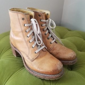 Frye Sabrina Lace-Up Boots